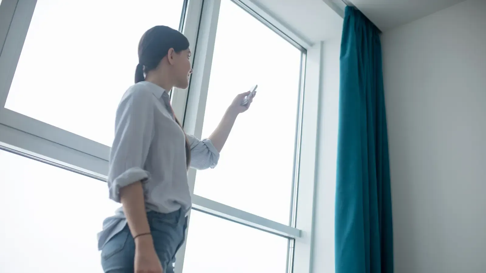 Comparing Insulation Levels of Popular Window Treatments