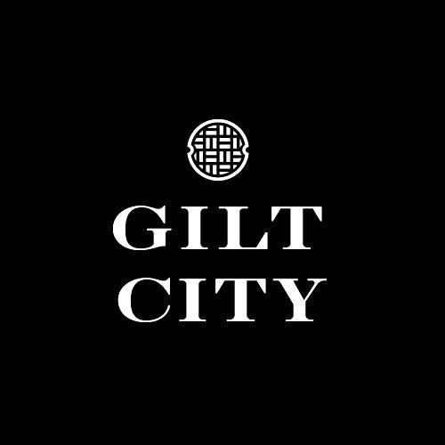 A black and white logo for a company called gilt city.