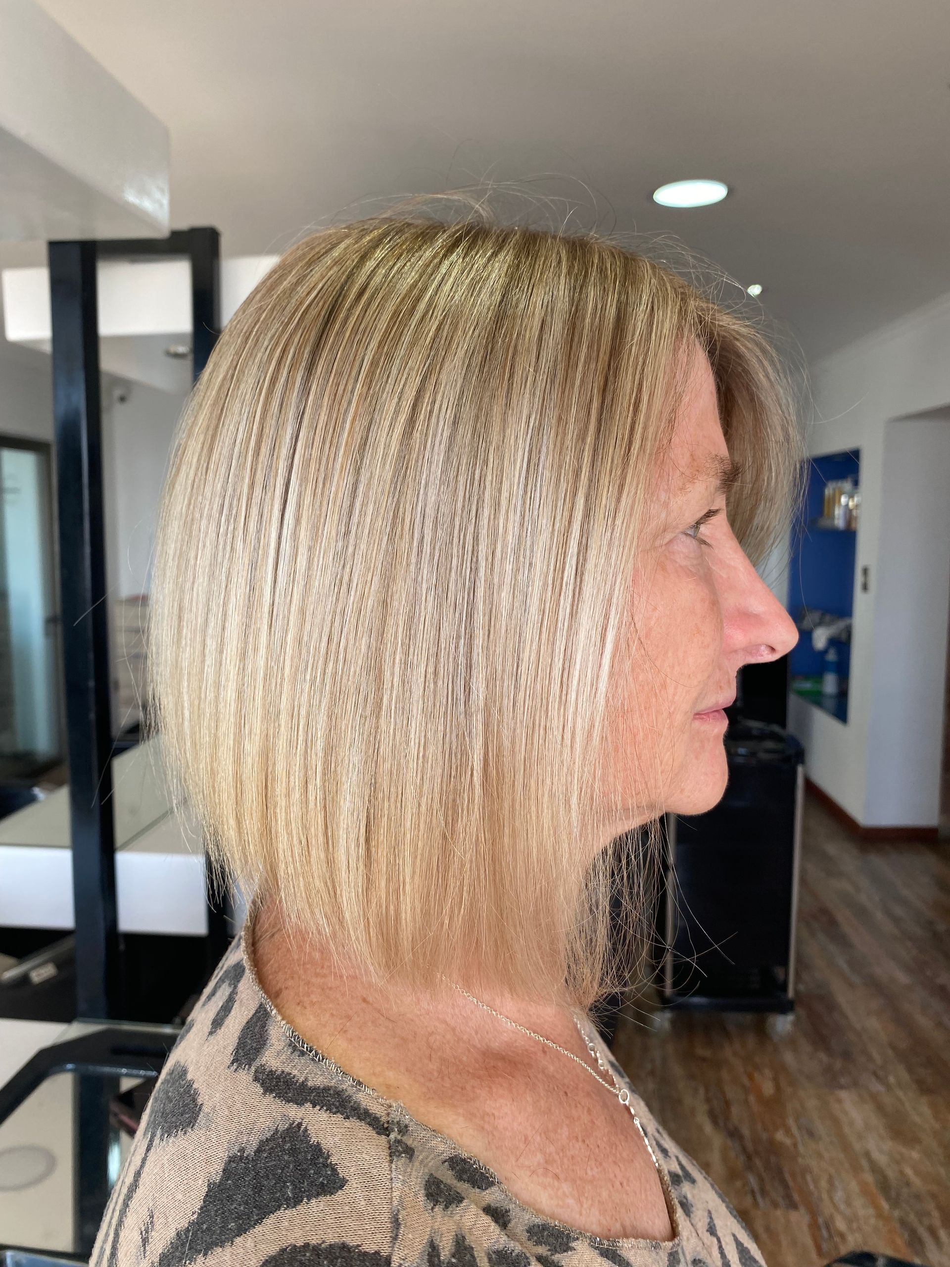 Delicadas Mechas Desde Raíz Gold Ice 