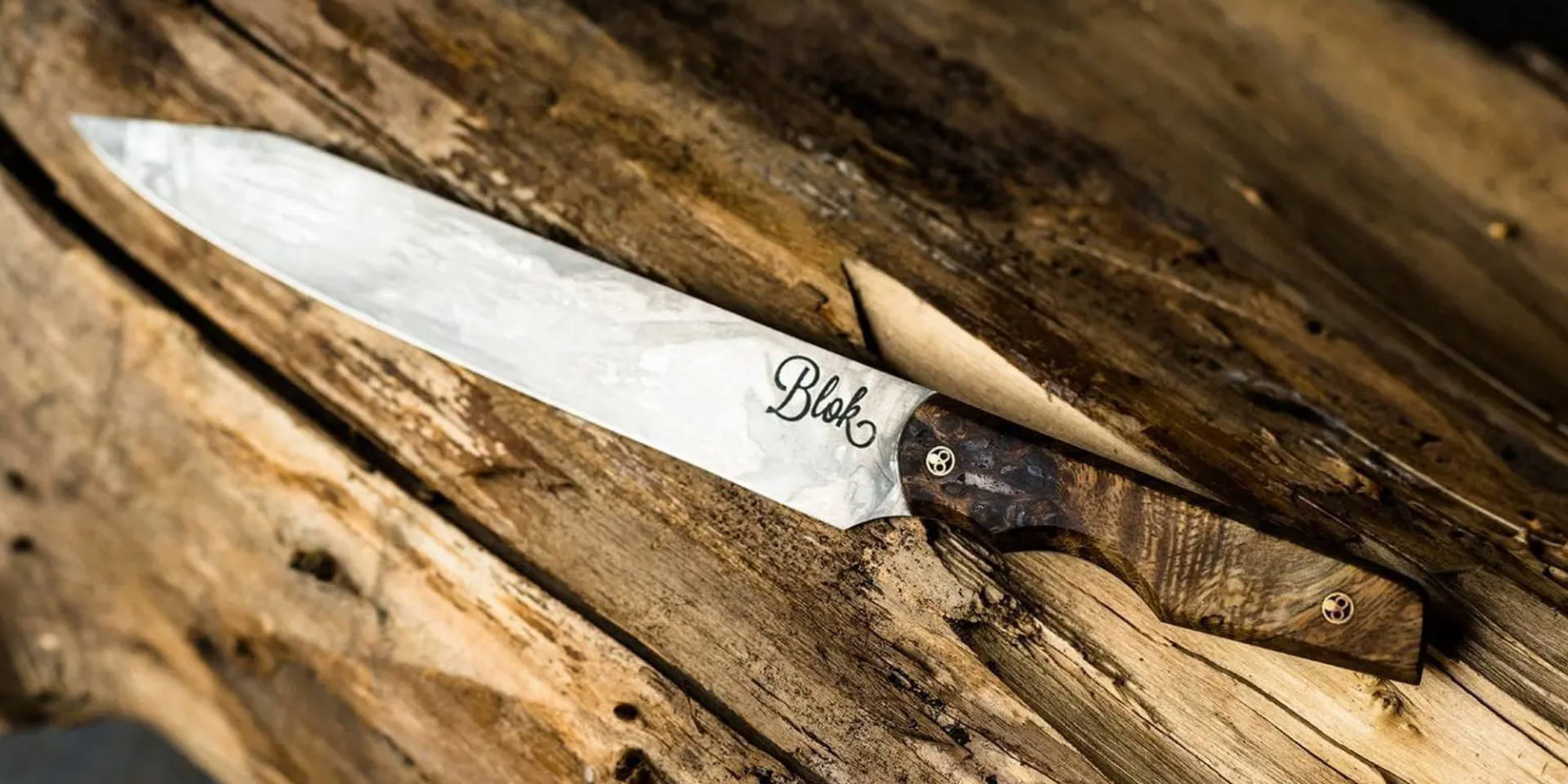 THE BEST HANDCRAFTED KNIVES TO SHARPEN UP YOUR KITCHEN SKILLS