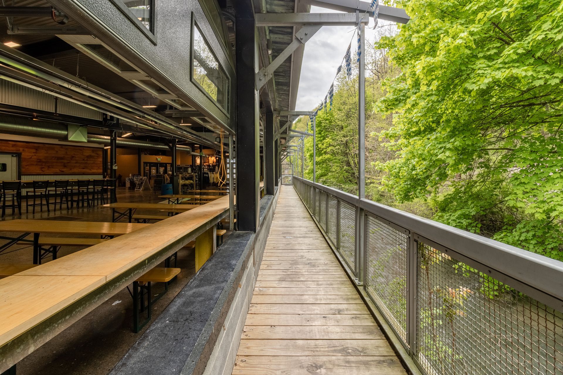 the best modern restaurant architect