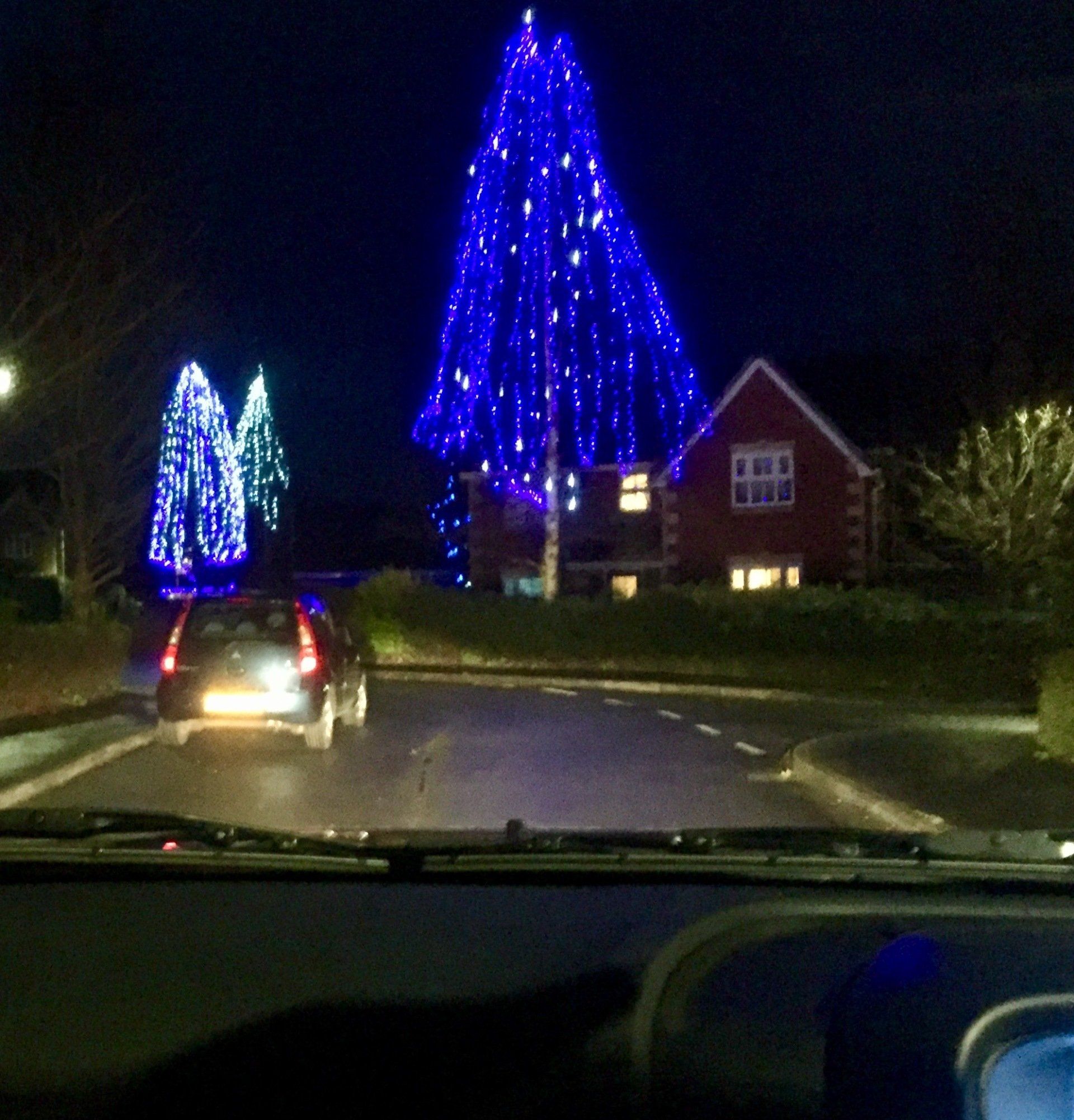 Light’s & Arial’s