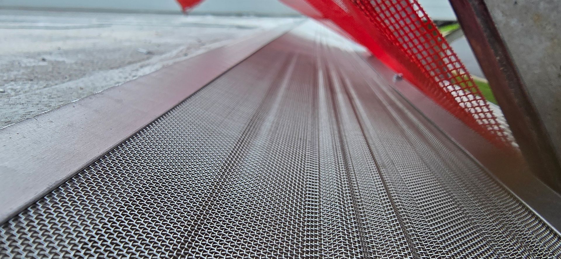 Spectra Armour Block Stainless Steel Gutter Guard Installations
Spectra Armour Block Stainless Steel