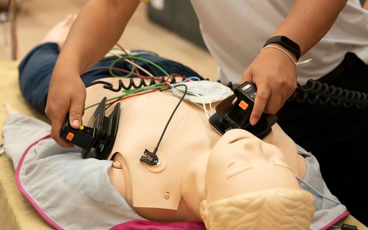 ACLS trainng