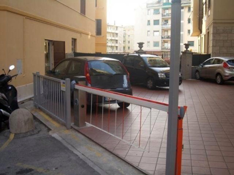 barriera automatica per autorimessa