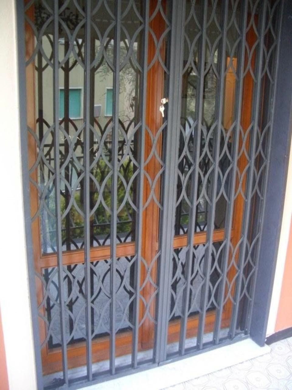 grata di sicurezza per porta finestra