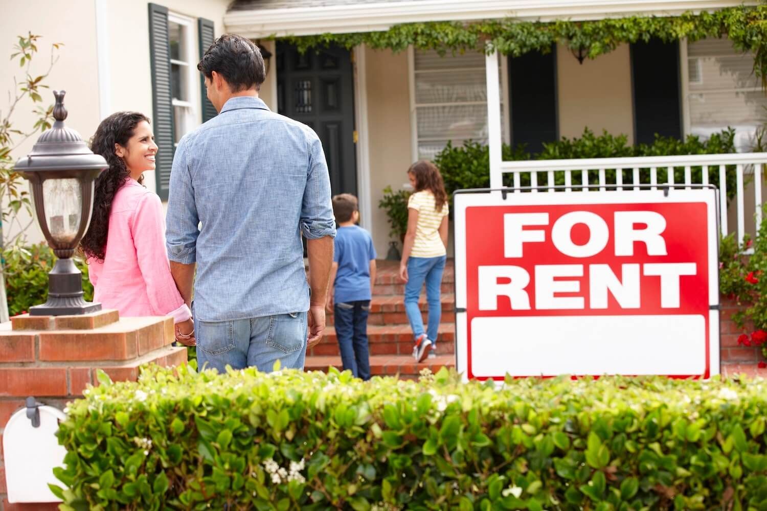 How Property Management Can Help You Price Your Rental Home