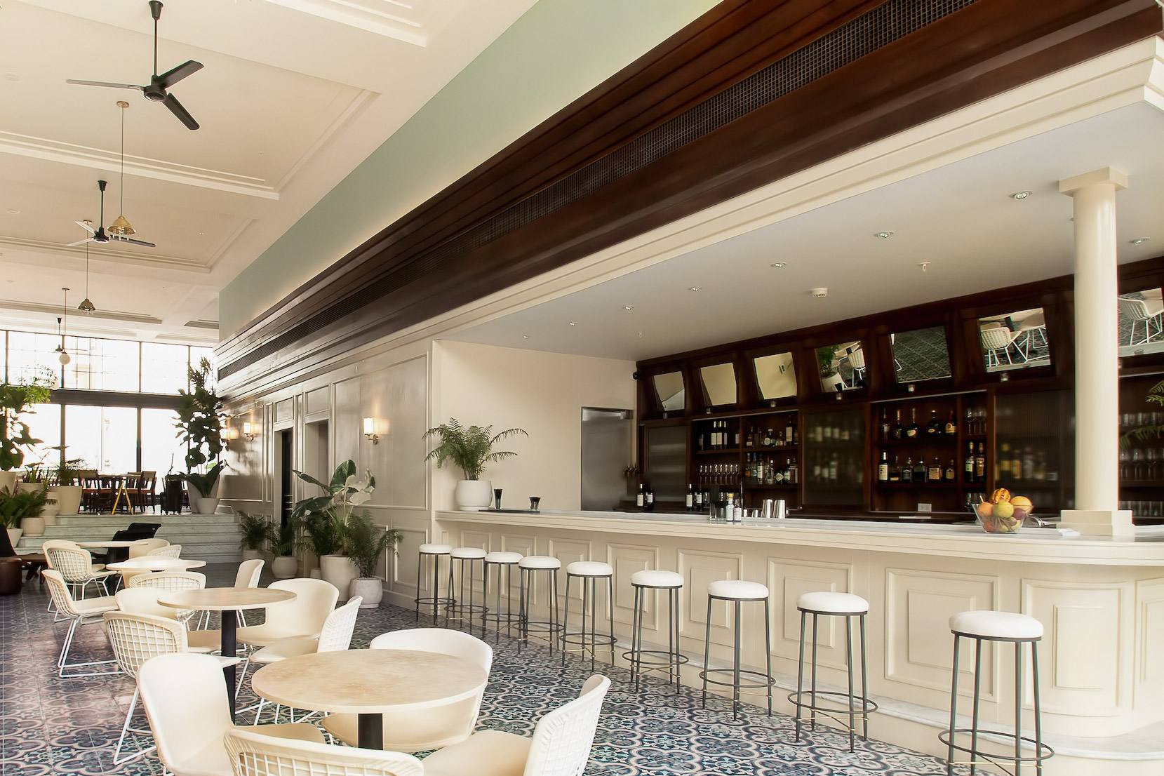 AMERICAN TRADE HOTEL 6