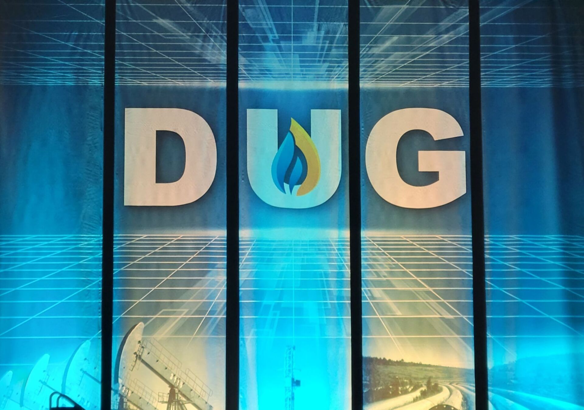 ARM Group’s Wendy M Pelky, P.E. and Michael Race attended Hart Energy’s