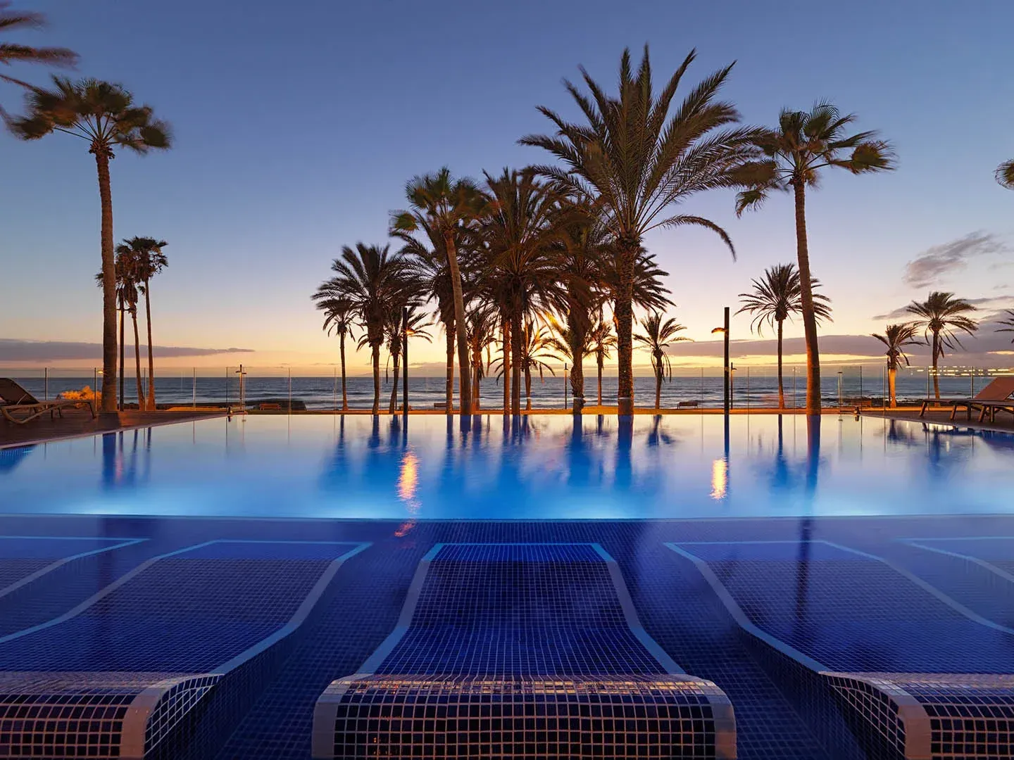 H10 Conquistador, Costa Adeje