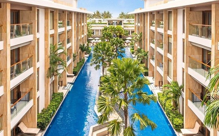 Henann Crystal Sands Resort