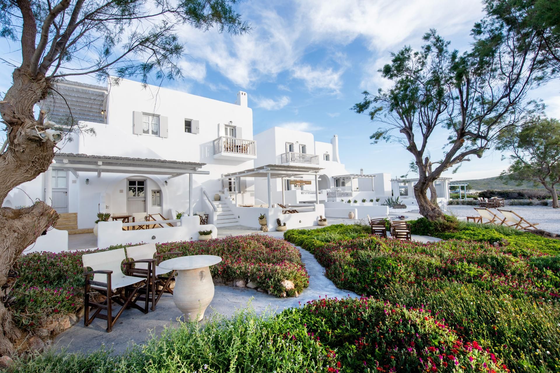 Holidays to Milos Greece - Nefeli Sunset Studios