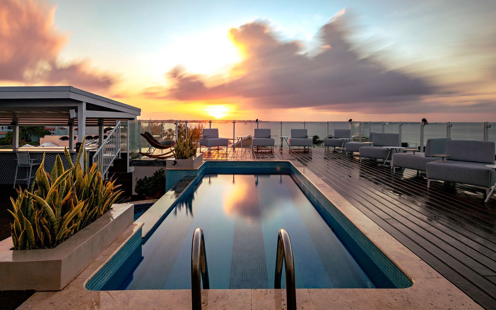 Where to Stay: O2 Beach Club & Spa