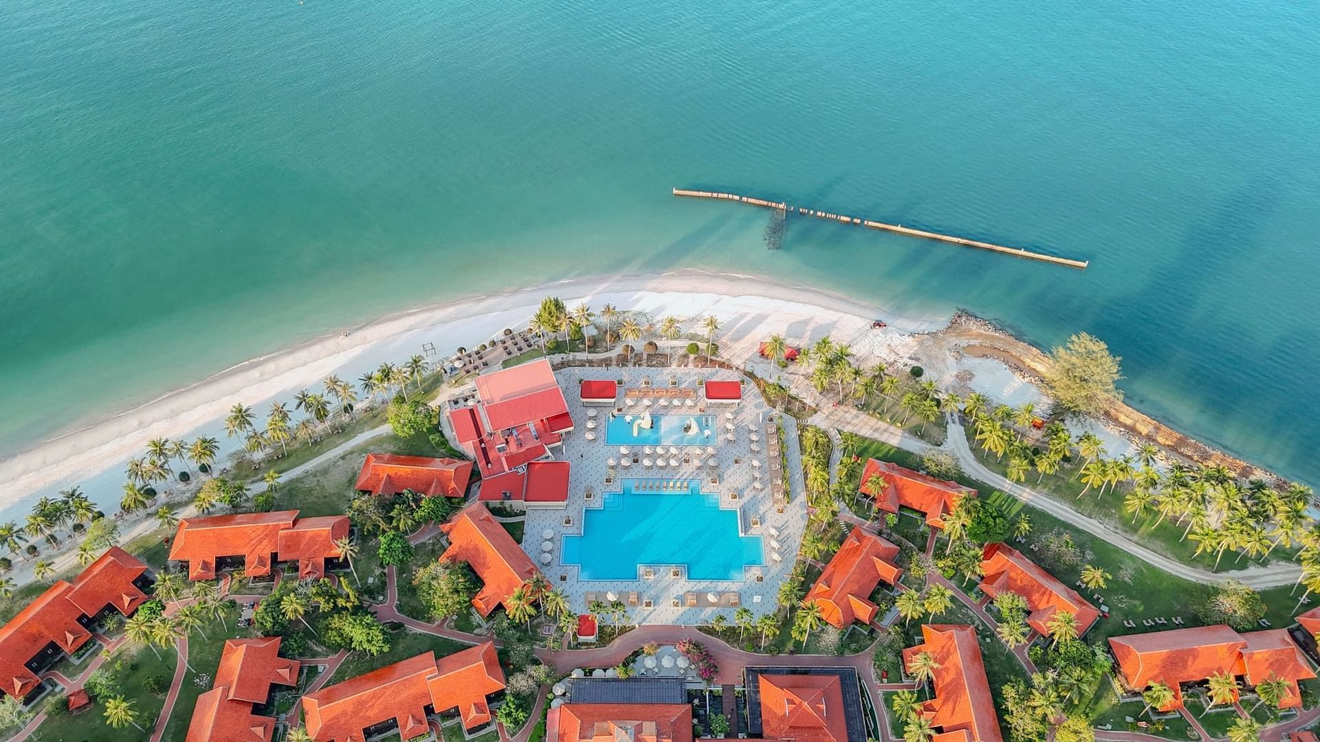 Pelangi Beach Resort & Spa