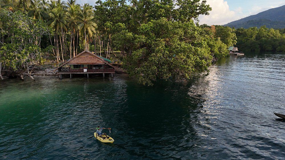 Tiwai Island Eco Lodge