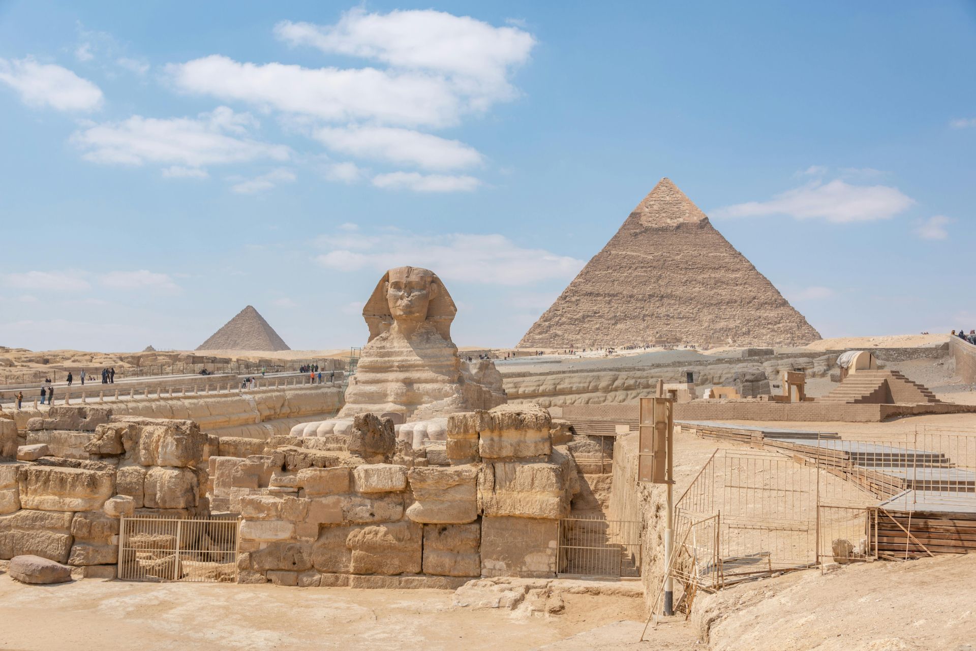 Honorary Wonder: The Great Pyramid of Giza, Egypt
