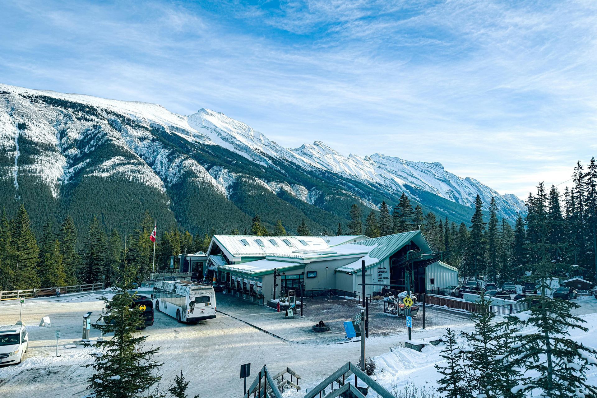 Canada – Snowy Romance and Mountain Magic in Banff & Lake Louise