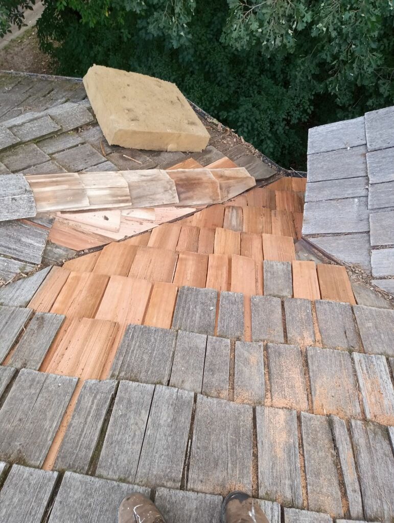 Cedar Shake Roof Repair and Restoration