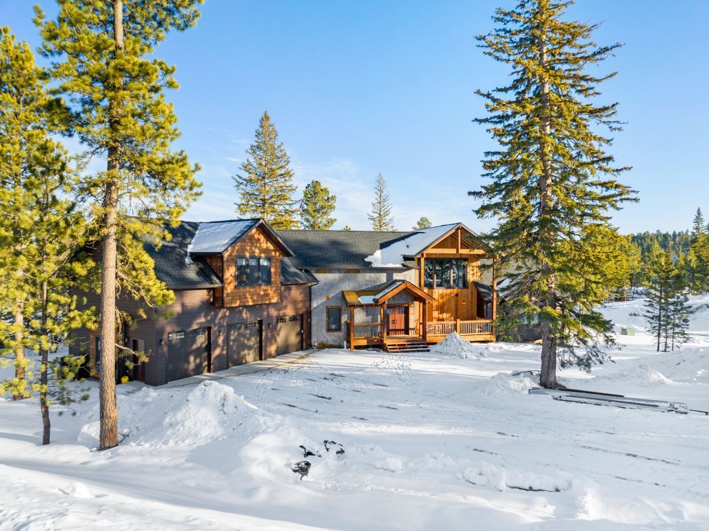 Luxury Black Hills Getaway