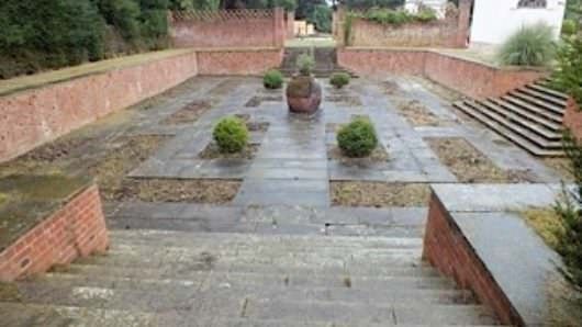 Sunken patio before ThermaTech Steam Cleaning