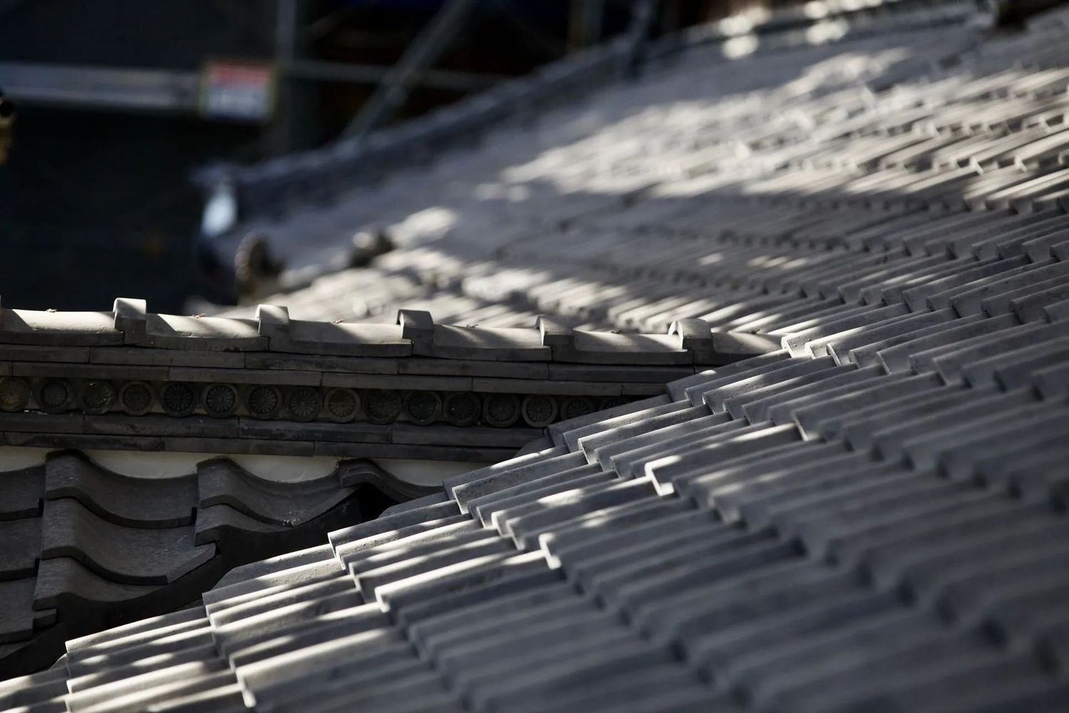 Tatsuma Shoji, Japanese Ceramic Rooftiles
