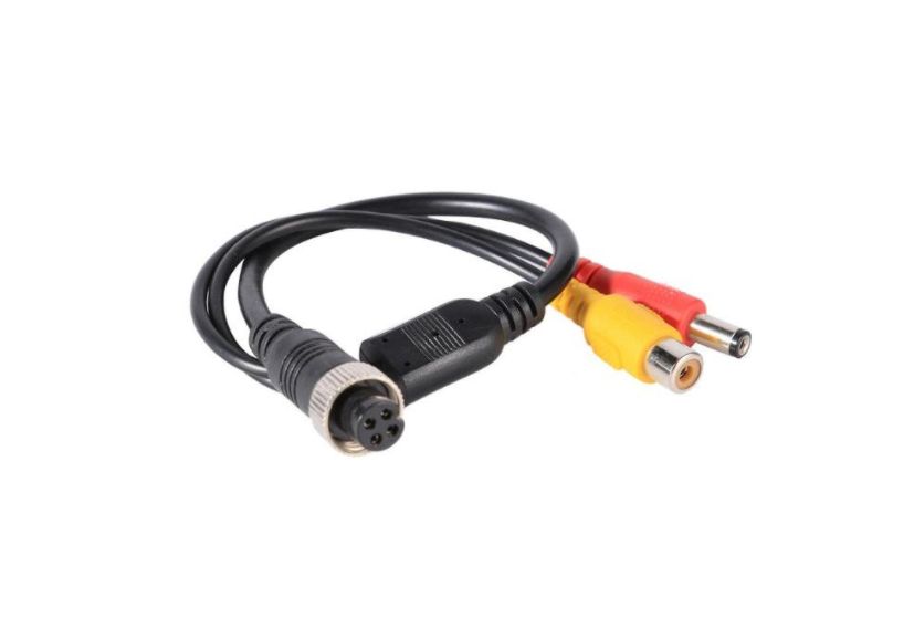 4-pin adapterkabel female /male naar RCA AV voor achteruitrijcamera