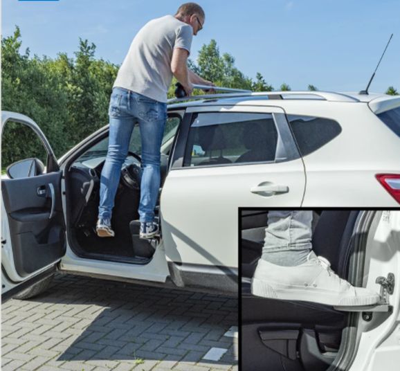 Autodeur opstap