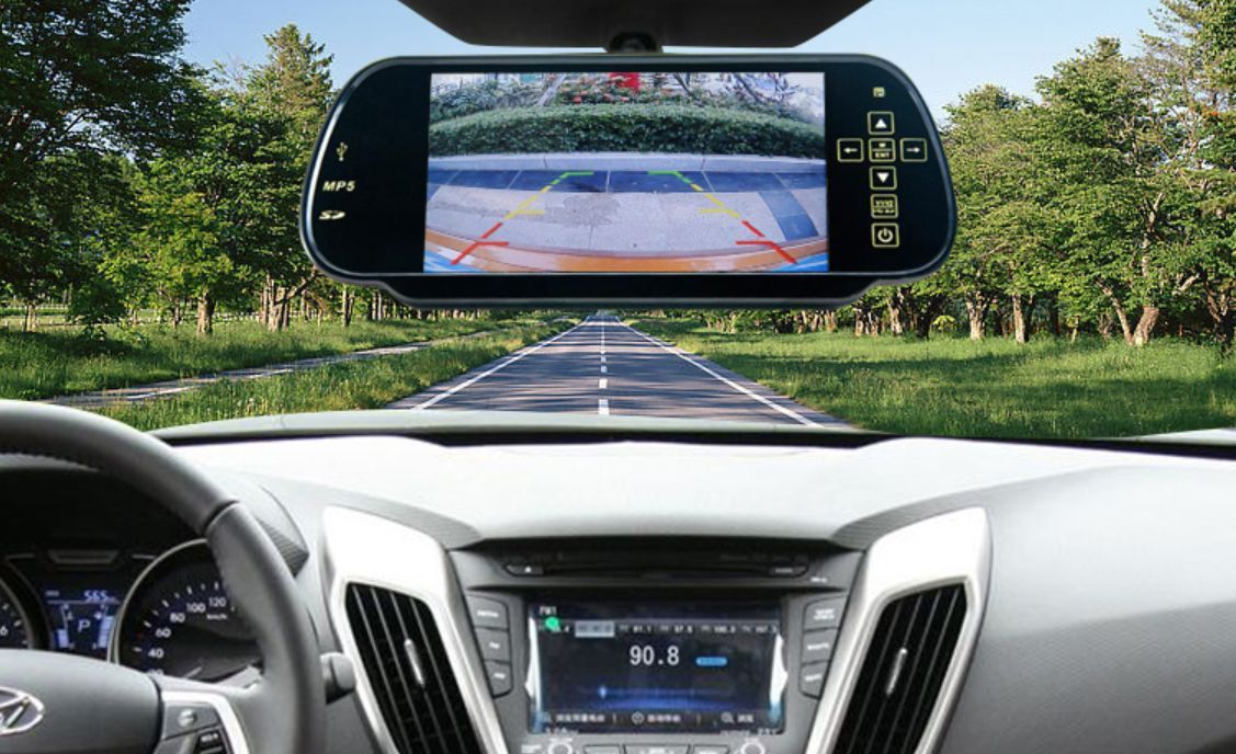 7 inch monitor met  bluetooth, Achteruitrijcamera functie USB en SD kaart