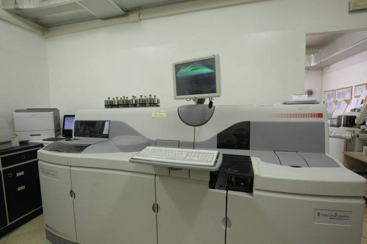 macchinario del centro per analisi cliniche