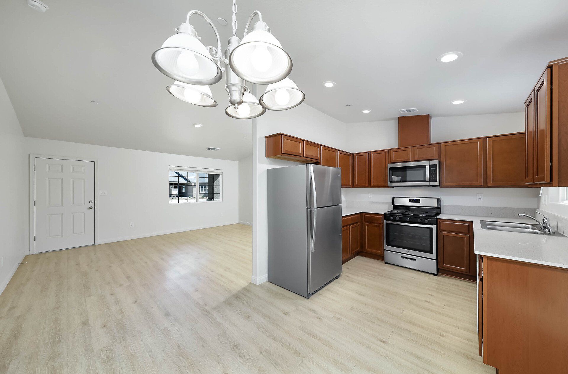 Available Apartments for Lease in Bakersfield, CA