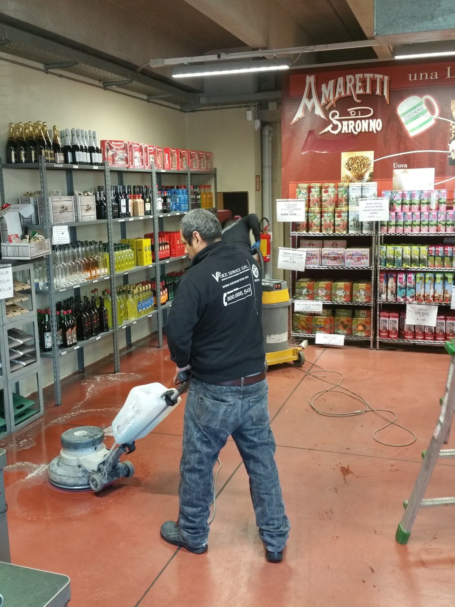 Pulizie centri commerciali Milano