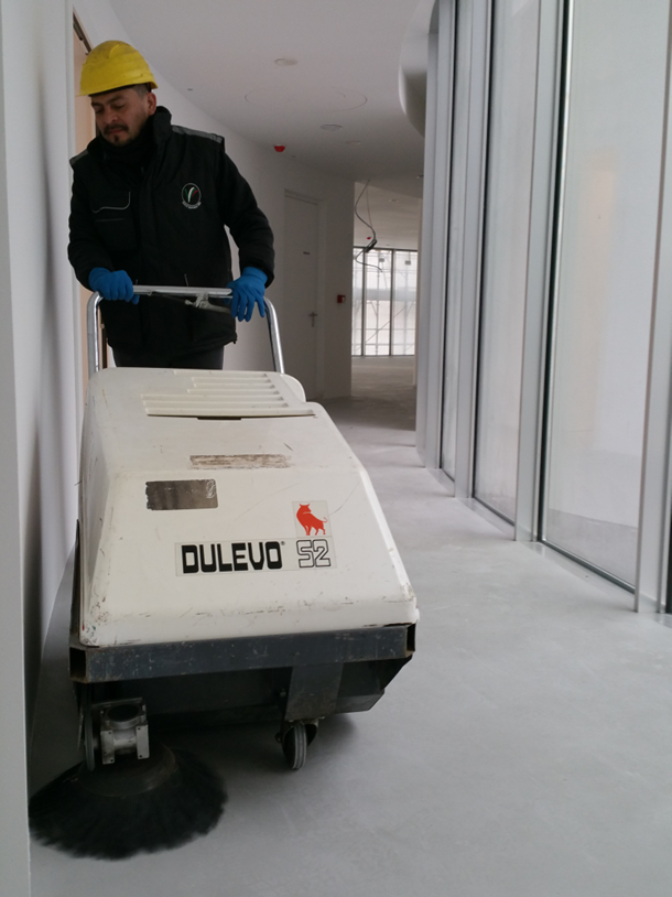 pulizie di fine lavori in un cantiere