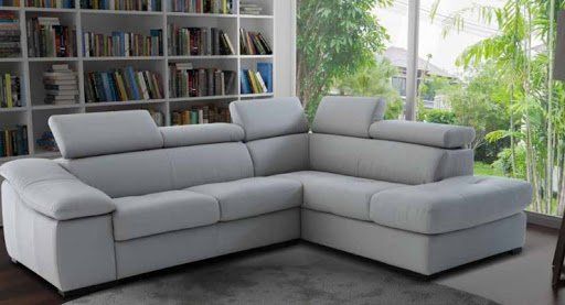 Divano moderno per il soggiorno