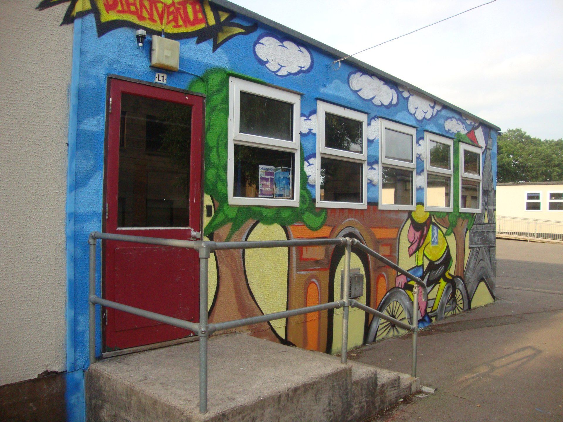 School project Graffiti on a portacabin in Yate