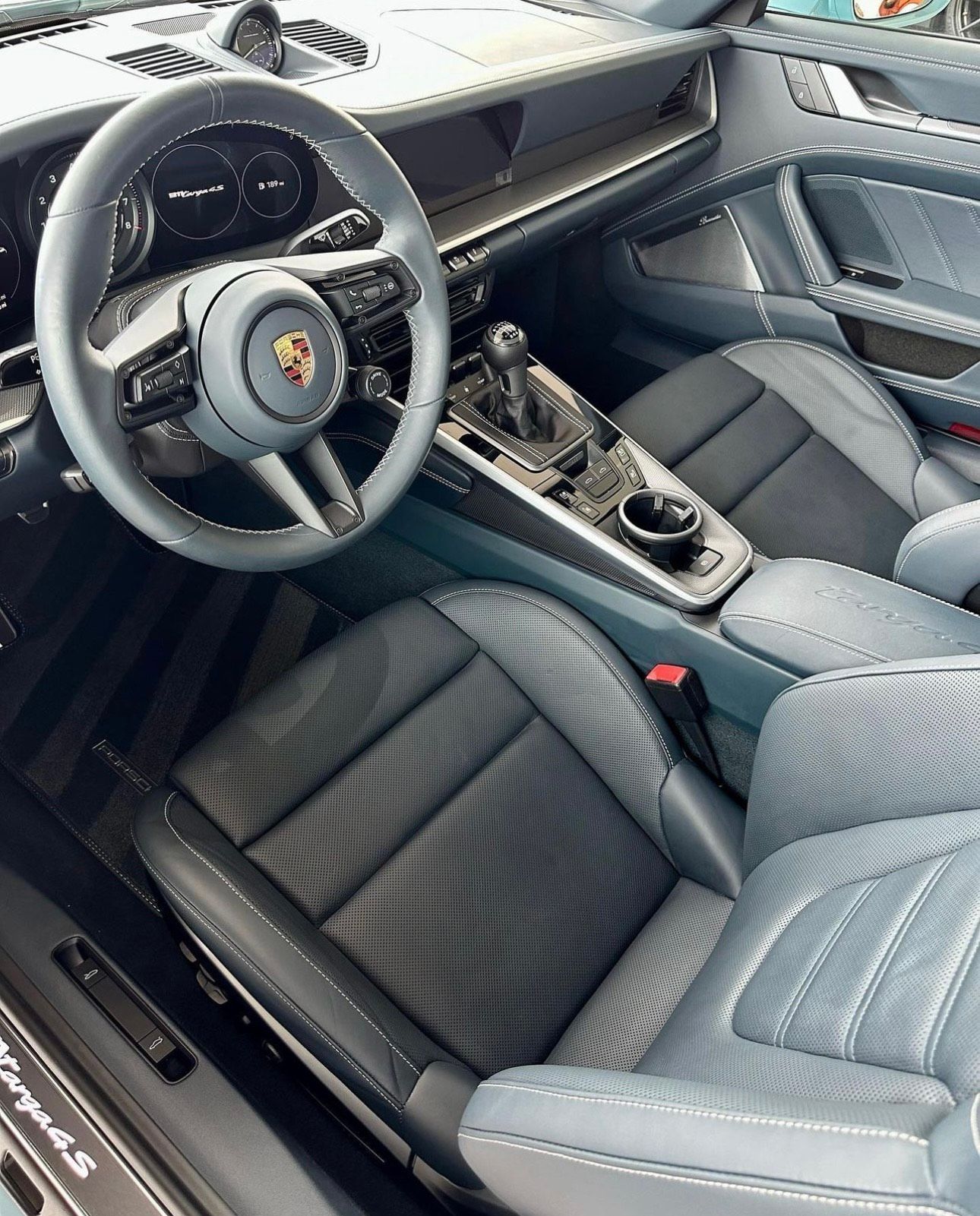 Interior Detailing Porsche
