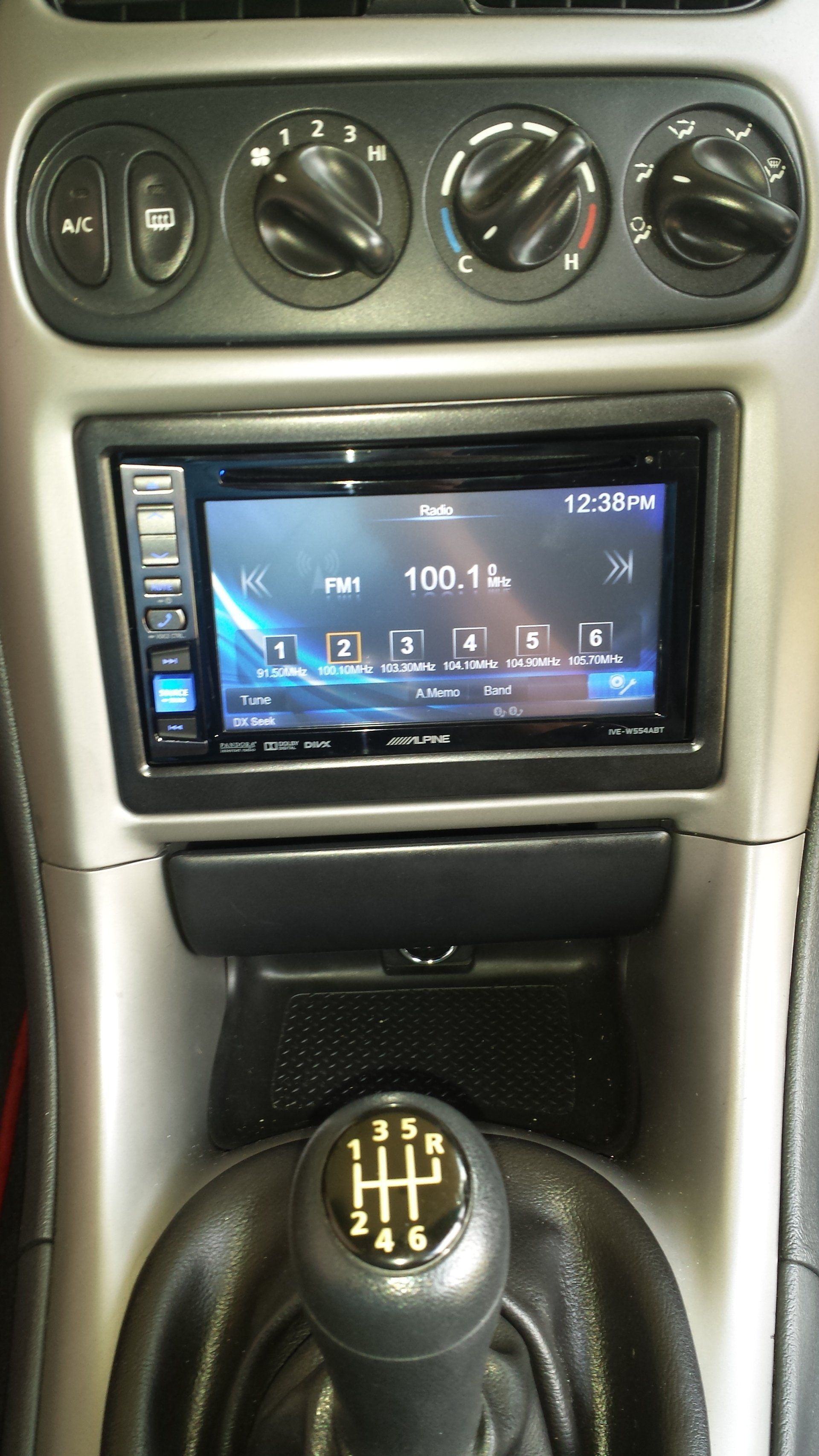 Auto Electrician Repairing Alternator