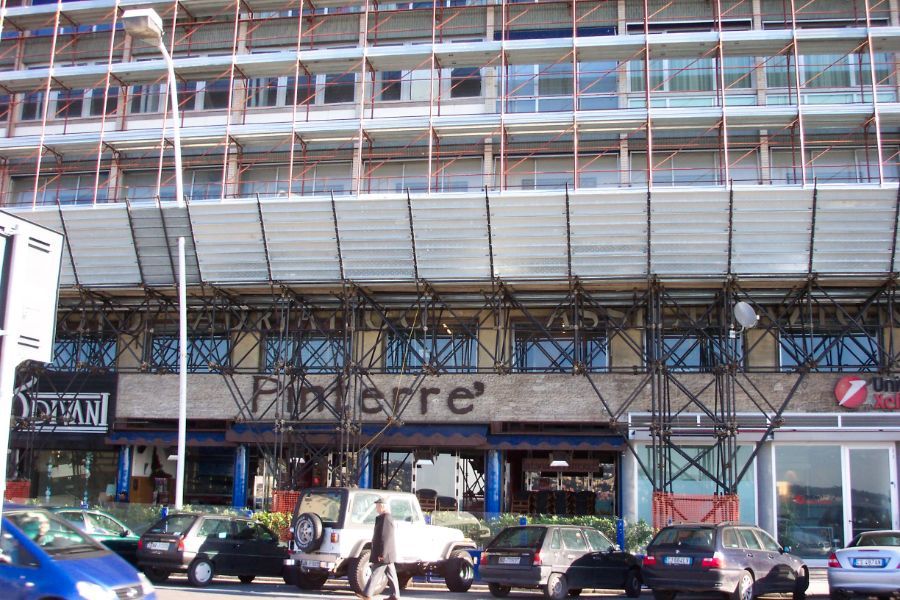 particolare partenza tubo-giunto