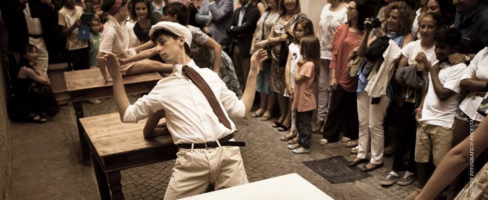 ballerini durante I Fondachi