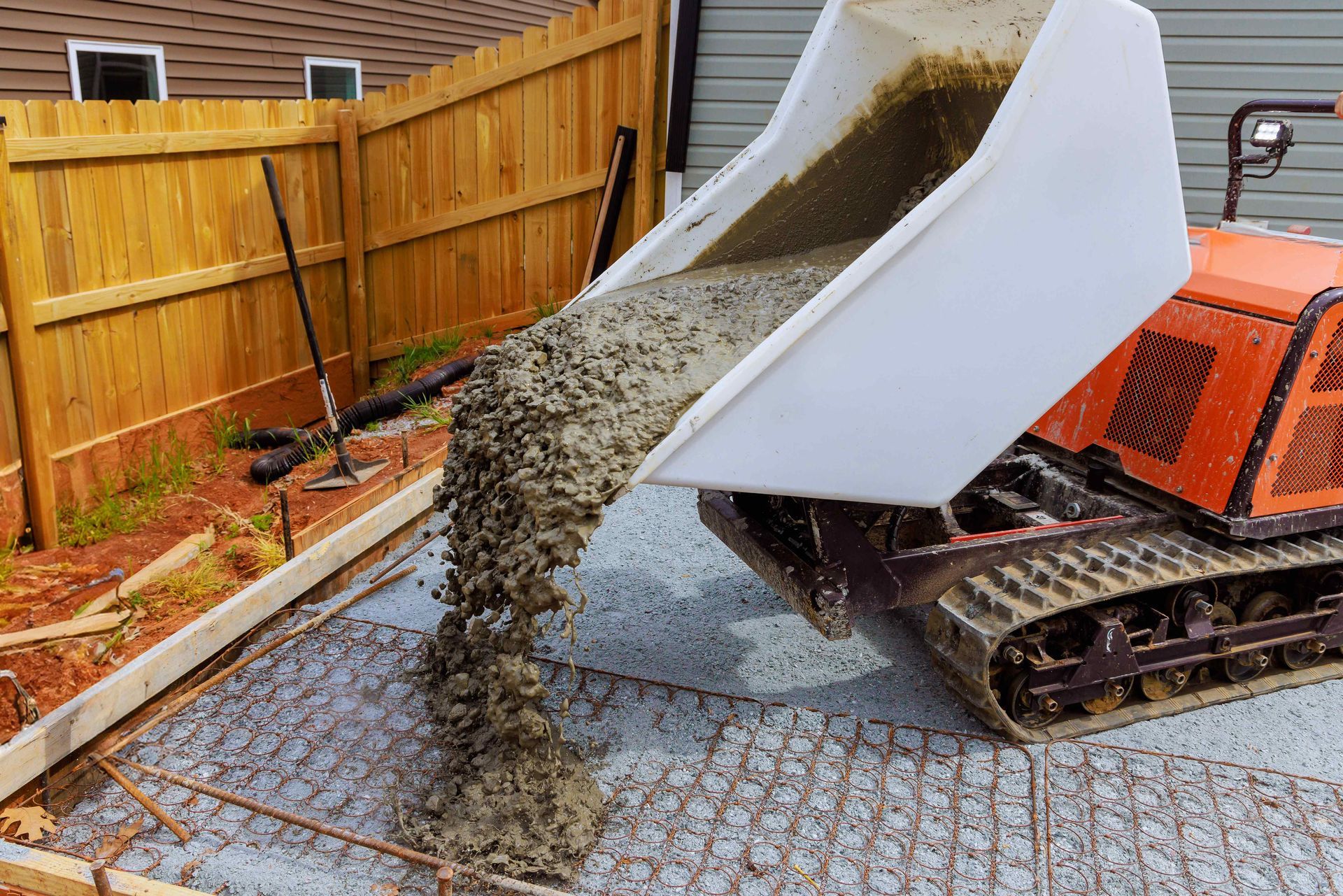 Expert Pouring Concrete For Backyard Patio