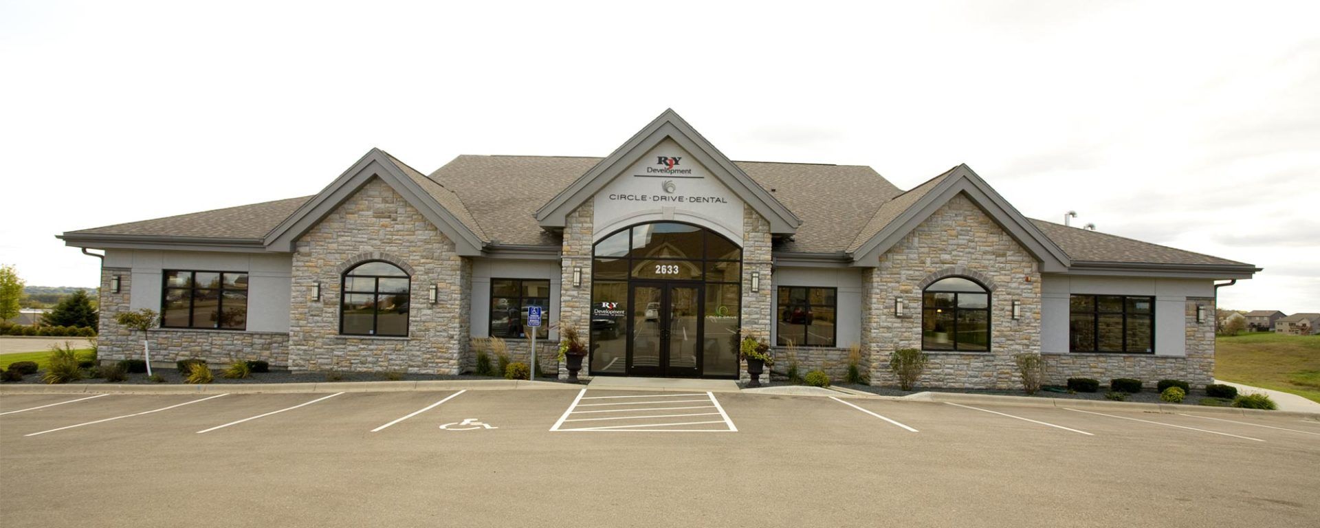 Family cosmetic dentistry circle drive dental rochester mn
