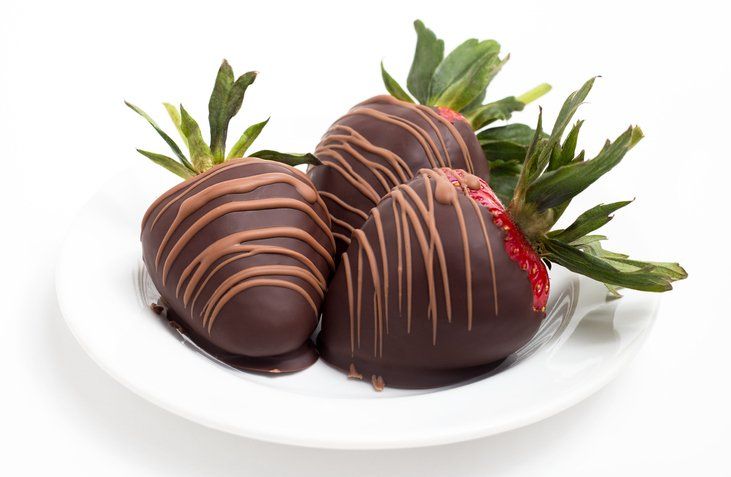 Dark Chocolate — Chocolate Covered Strawberries on A White Plate in Jasper, IN