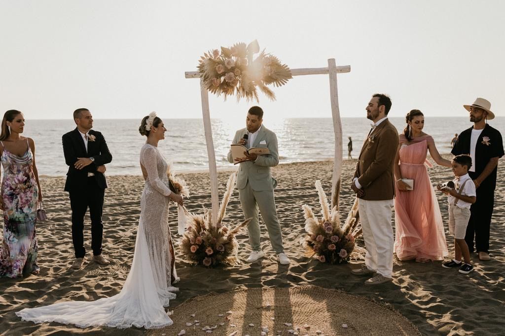 Cerimonia nuziale sulla spiaggia