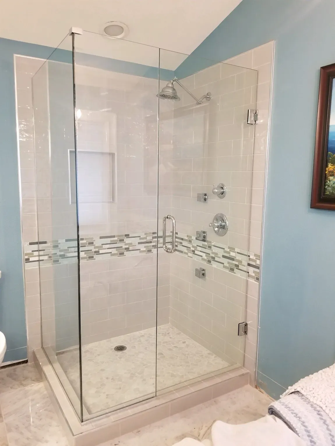 Blue Paint Bathroom — Mountain Home, AR — Custom Glass