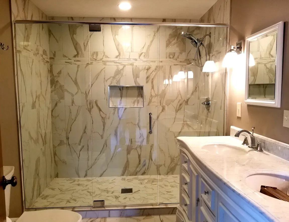 Bathroom With Glass Door And Mirror — Mountain Home, AR — Custom Glass