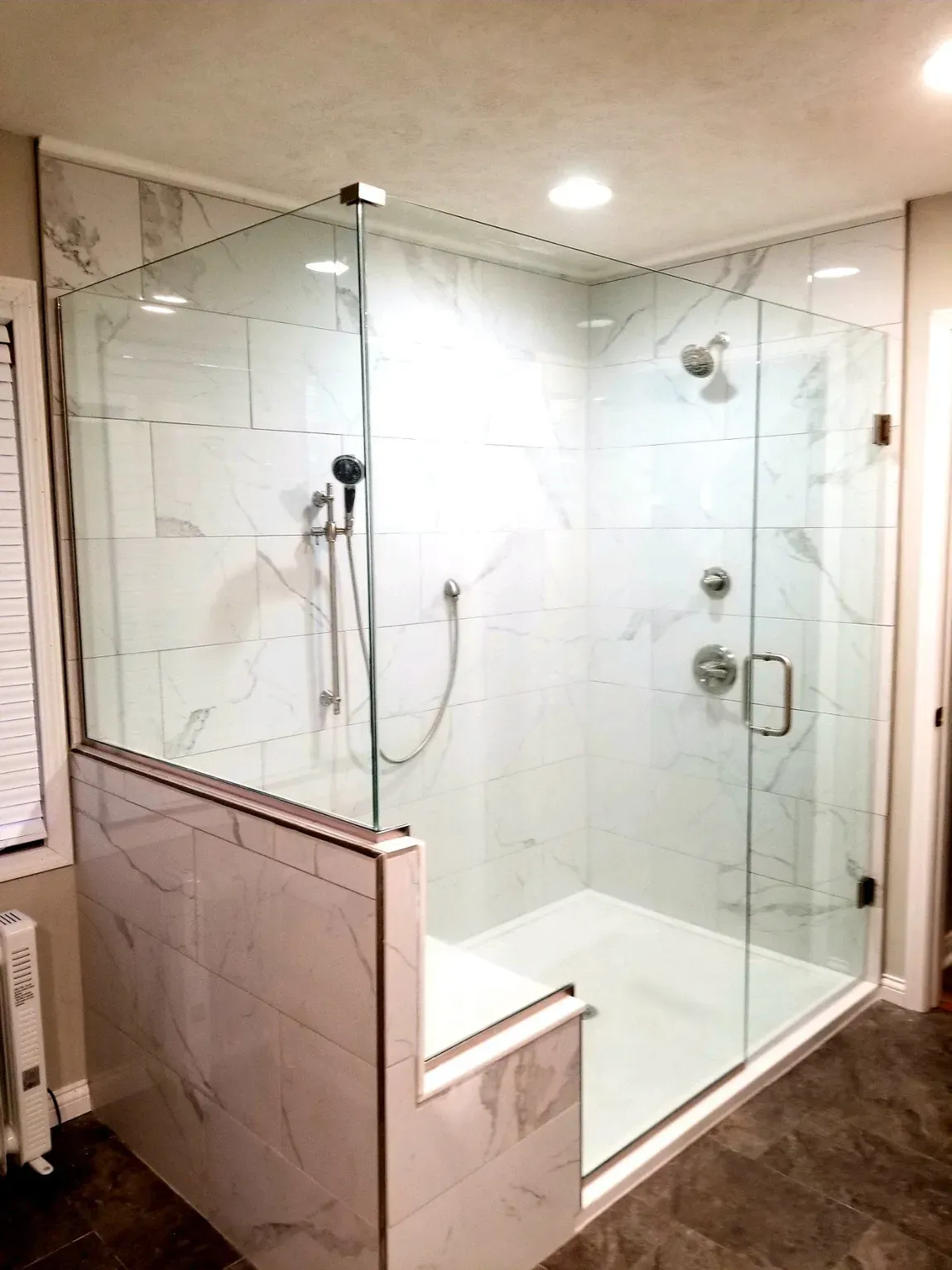 Modern Bathroom With Glass Door — Mountain Home, AR — Custom Glass