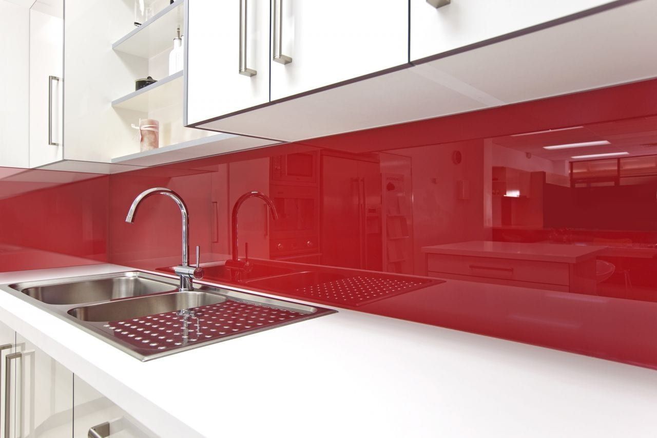 Red Glass Splashbacks — Traralgon, VIC — Latrobe Valley Glass