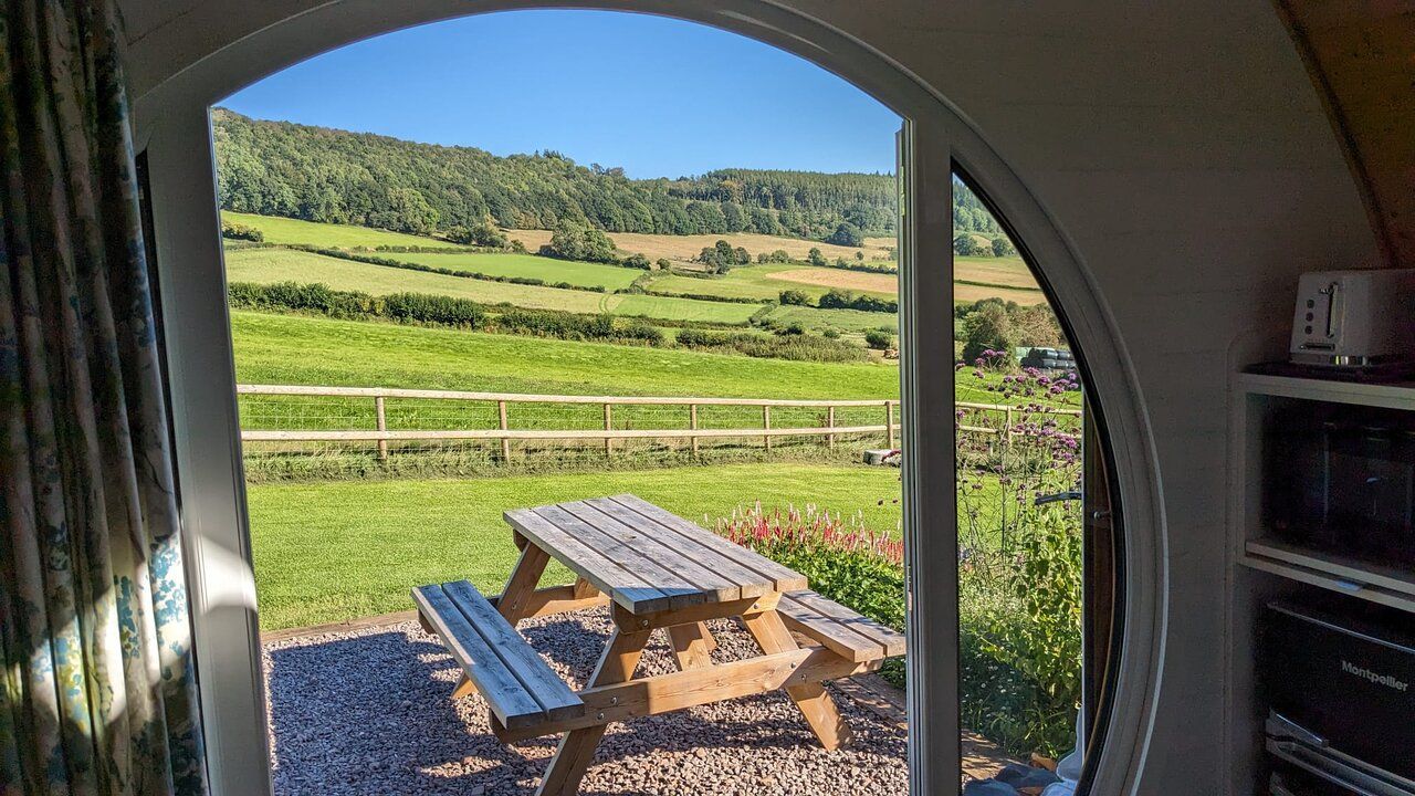 glamping pods in herefordshire
