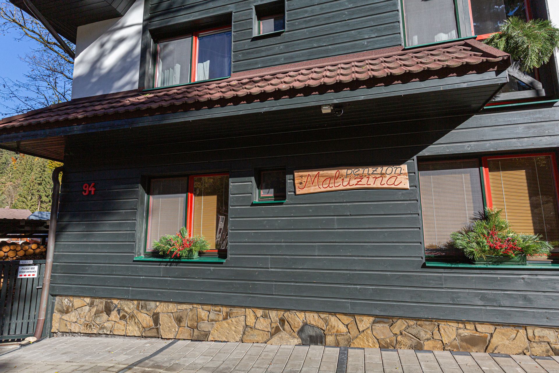 Malužiná exteriér