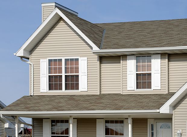 Large Brown House With Beautiful Sidings – Duvall, WA – AAA-1 Roof Caret