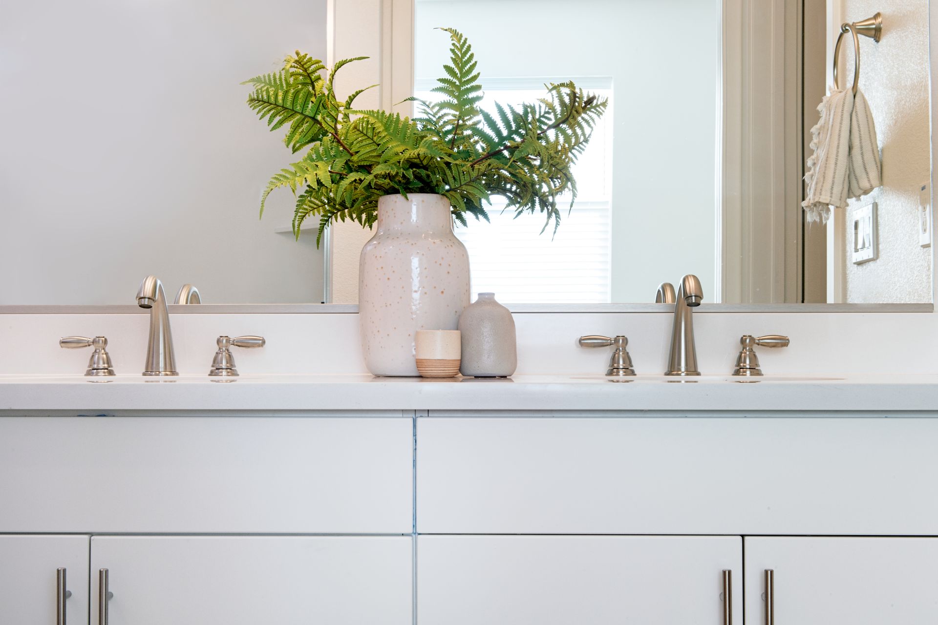 photo showing the bathroom's dual sink area up close